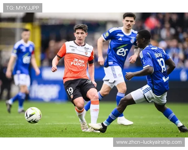 斯特拉斯堡年轻防线评估：成长潜力与经验短板